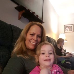 Meet your Posher, Stacy